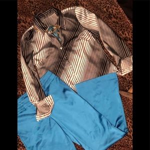 Same pants .. either top all tops lg